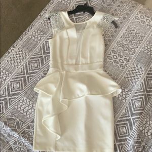Perfect little dress for an all white party